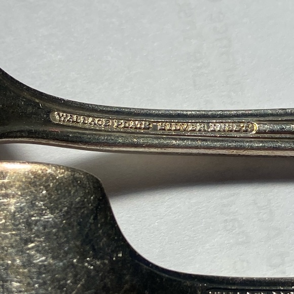 33 pieces Vintage flatware set Wallace plate silver inset - Picture 13 of 15